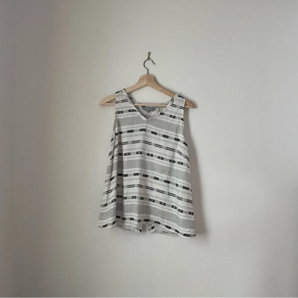 Linen tank - Picture 3 of 5